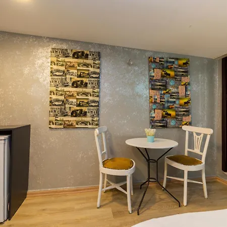 Διαμέρισμα Corner House *