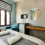 Corner House *